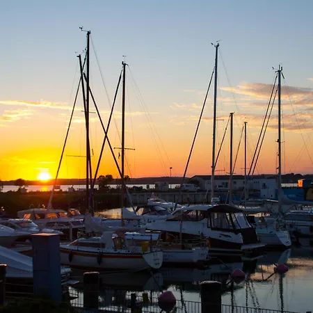 Fährhaus App 8 Mit Seeblick Sellin (Rugen)